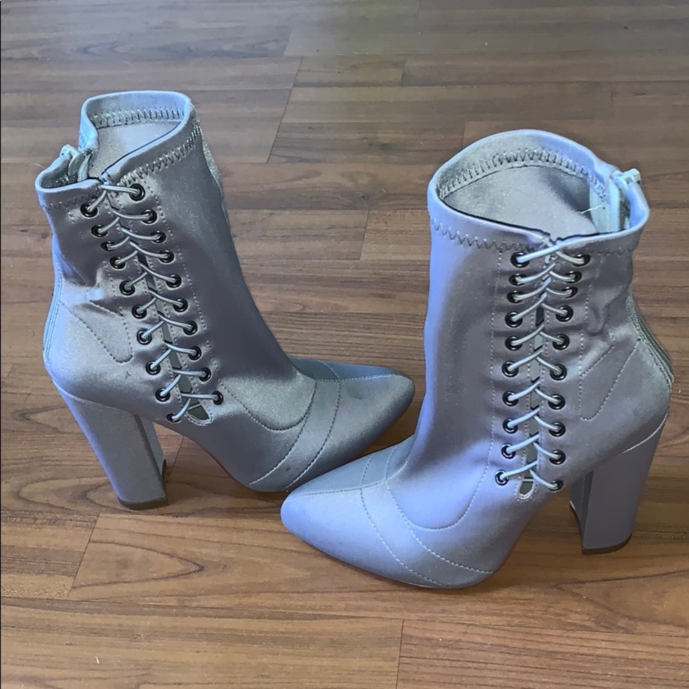 Gray/silver Bootie Heels